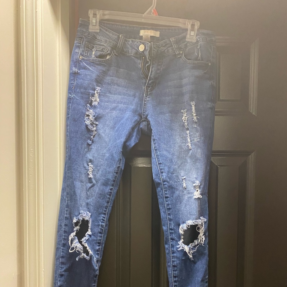 Ripped jeans